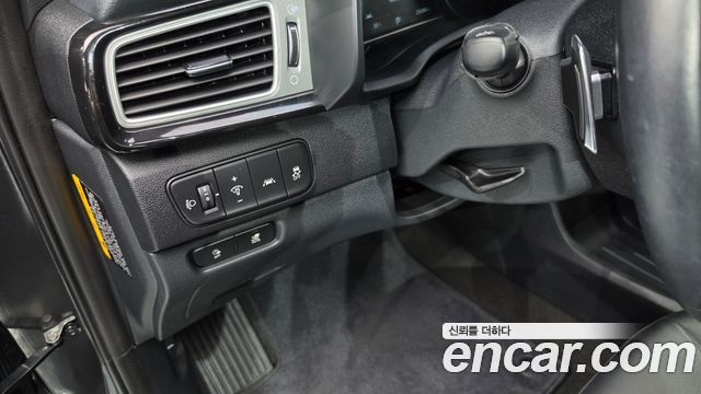 Kia Niro 2021 — photo 25