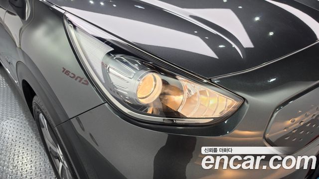 Kia Niro 2021 — photo 8