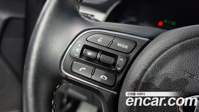 Kia Niro 2021 — photo 29