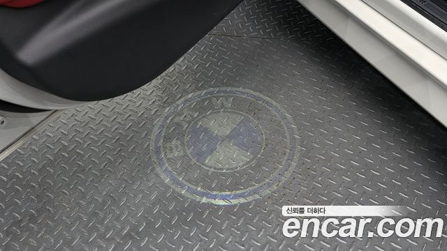 BMW 3-Series 2018 — photo 33