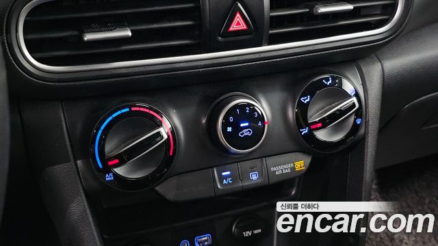 Hyundai Kona 2018 — photo 32