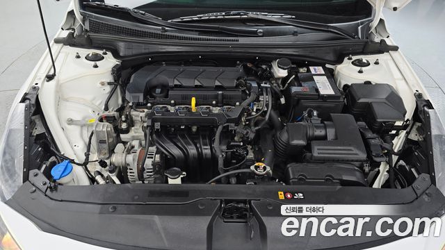 Hyundai AVANTE 2023 — photo 6