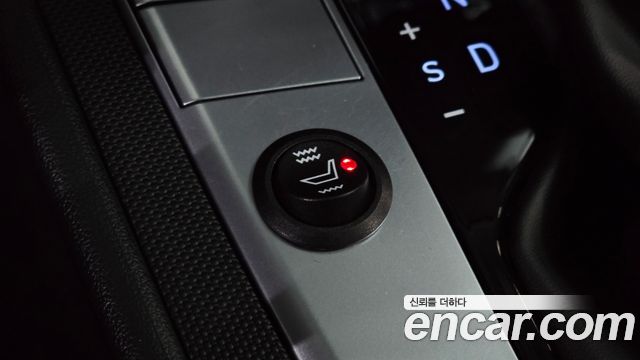 Hyundai AVANTE 2023 — photo 26