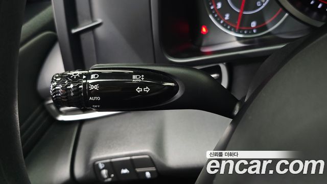 Hyundai AVANTE 2023 — photo 28