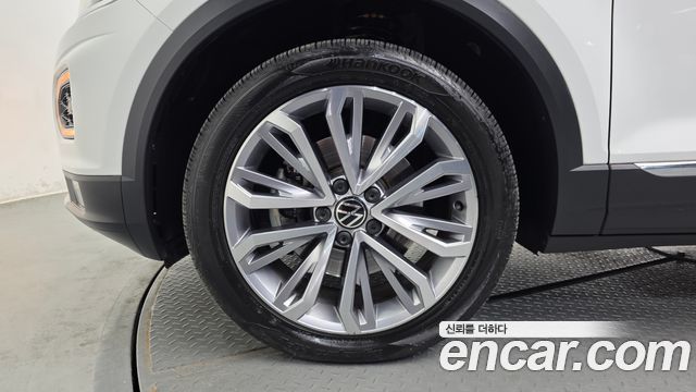 Volkswagen T-Roc 2021 — photo 5