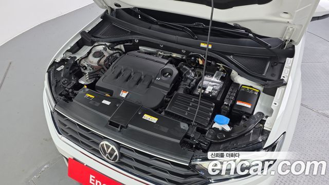 Volkswagen T-Roc 2021 — photo 6