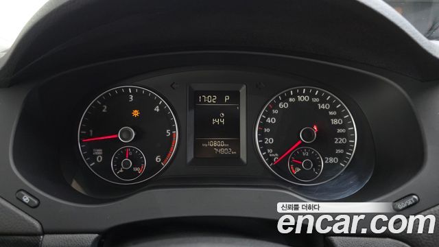 Volkswagen Jetta 2011 — photo 8