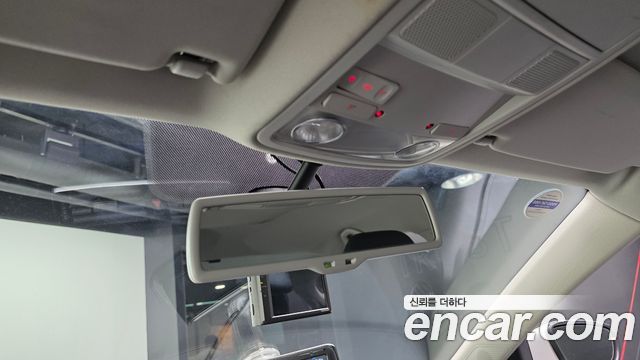 Volkswagen Jetta 2011 — photo 17