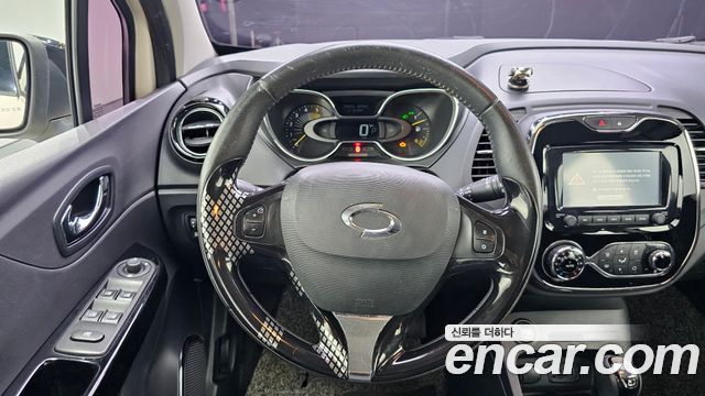 Renault Korea QM3 2015 — photo 19