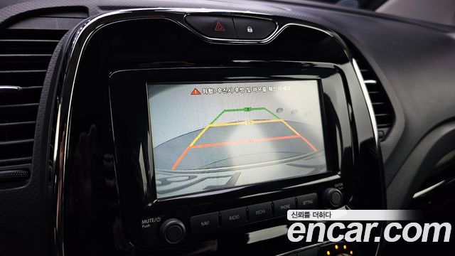 Renault Korea QM3 2015 — photo 21
