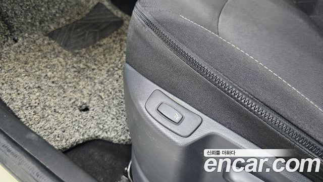 Renault Korea QM3 2015 — photo 25
