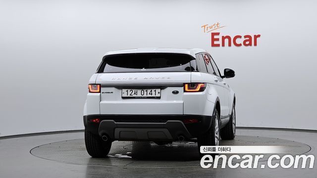 Land Rover Range Rover Evoque 2016 — photo 4