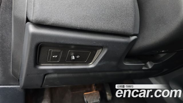 Land Rover Range Rover Evoque 2016 — photo 25