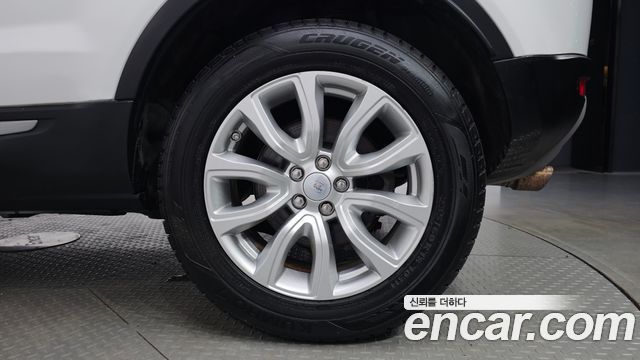 Land Rover Range Rover Evoque 2016 — photo 7