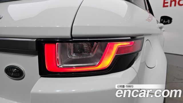 Land Rover Range Rover Evoque 2016 — photo 9