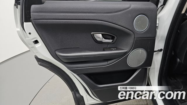 Land Rover Range Rover Evoque 2016 — photo 15