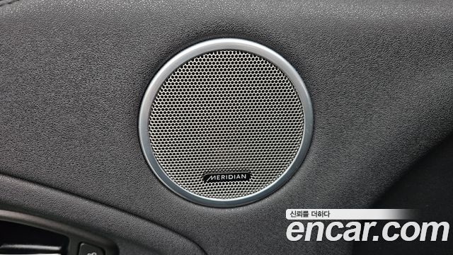 Land Rover Range Rover Evoque 2016 — photo 28