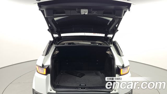 Land Rover Range Rover Evoque 2016 — photo 31