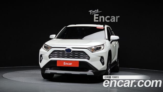 Toyota RAV4 2019 — photo 3