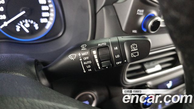 Hyundai Kona 2018 — photo 15