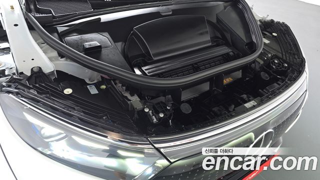 Mercedes-Benz EQS 2023 — photo 6