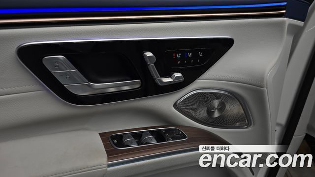 Mercedes-Benz EQS 2023 — photo 27