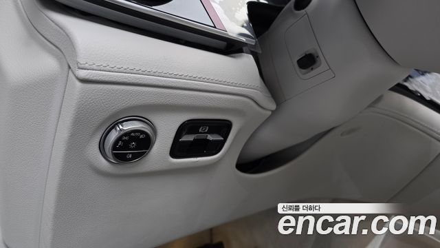 Mercedes-Benz EQS 2023 — photo 31
