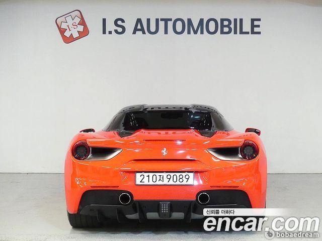 Ferrari 488 2018 — photo 3
