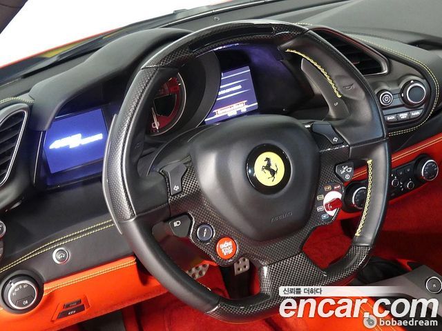 Ferrari 488 2018 — photo 10