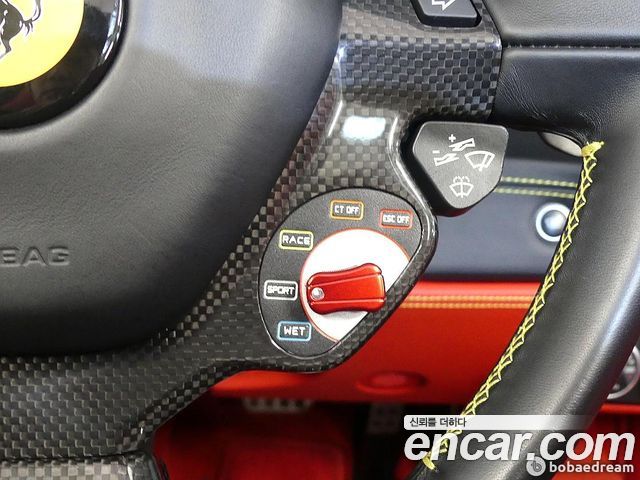 Ferrari 488 2018 — photo 11