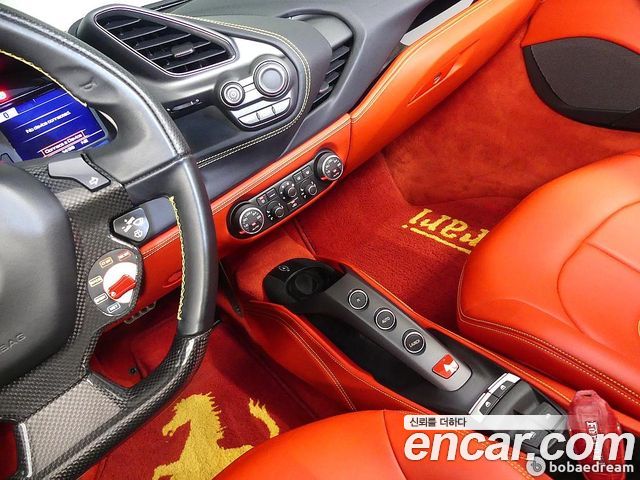 Ferrari 488 2018 — photo 14