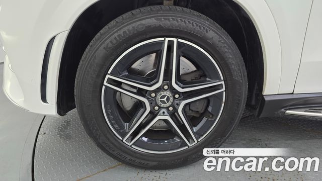 Mercedes-Benz GLE-Class 2019 — photo 5