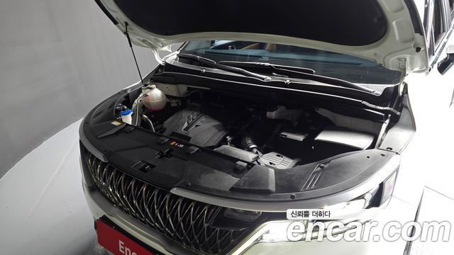 Kia Canival 2023 — photo 6
