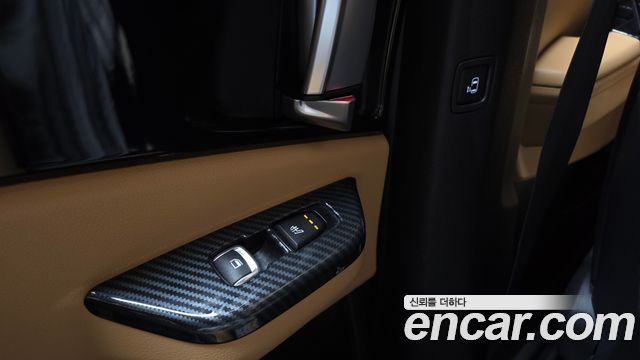 Kia Canival 2023 — photo 26