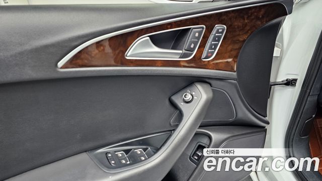 Audi A6 2013 — photo 16