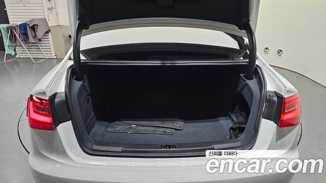 Audi A6 2013 — photo 20