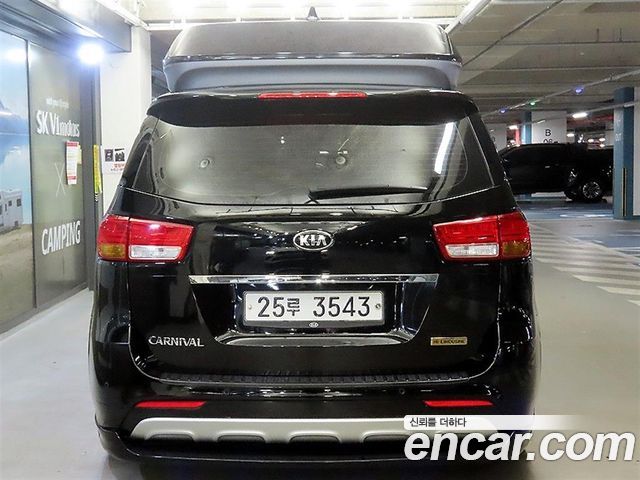 Kia Canival 2018 — photo 5