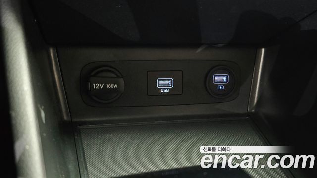 Hyundai Sonata 2022 — photo 18