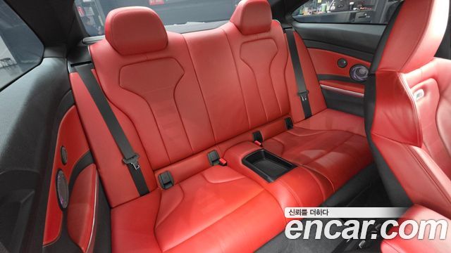 BMW M4 2017 — photo 12