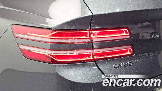 Genesis GV80 2022 — photo 9
