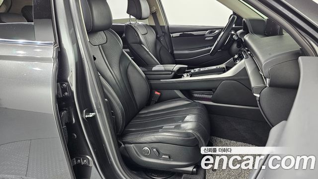 Genesis GV80 2022 — photo 16