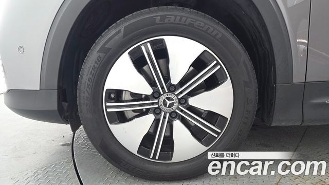 Mercedes-Benz EQB 2024 — photo 5