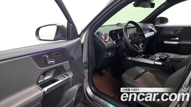 Mercedes-Benz EQB 2024 — photo 13