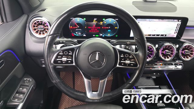 Mercedes-Benz EQB 2024 — photo 19