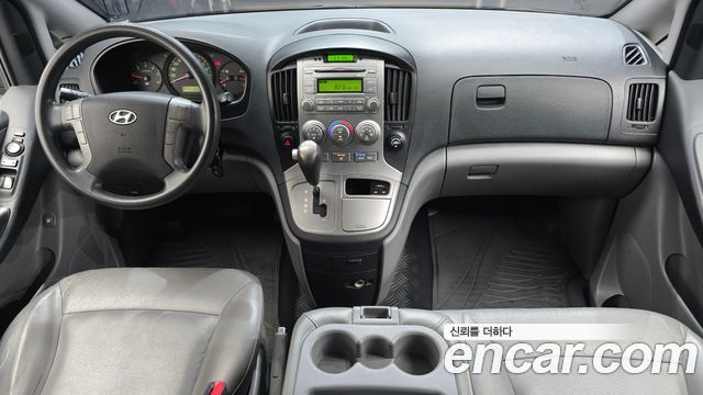 Hyundai Starex 2014 — photo 10