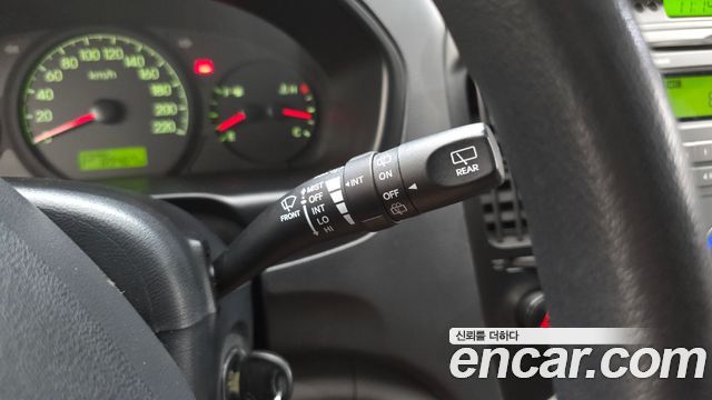 Hyundai Starex 2014 — photo 22