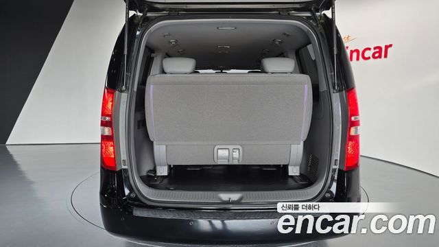 Hyundai Starex 2014 — photo 26