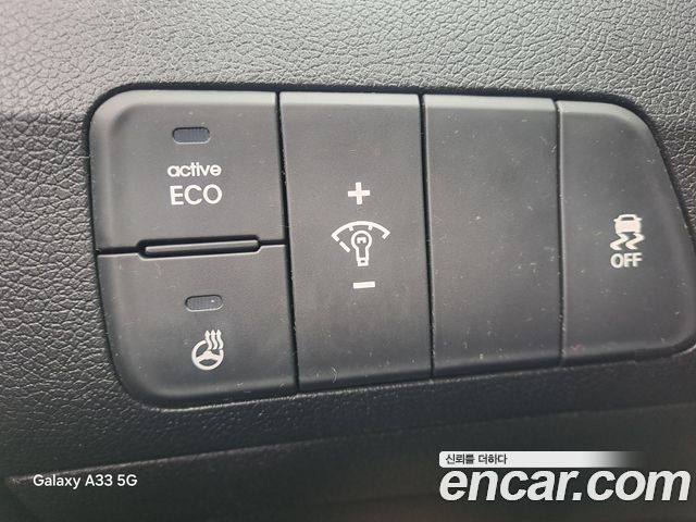 Hyundai AVANTE 2014 — photo 12