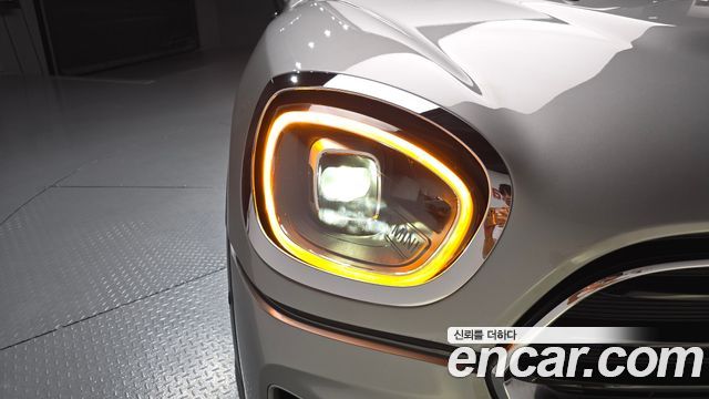Mini Countryman 2024 — photo 8