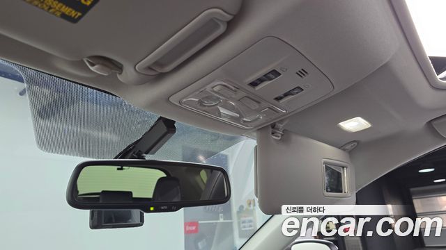 Toyota RAV4 2015 — photo 17
